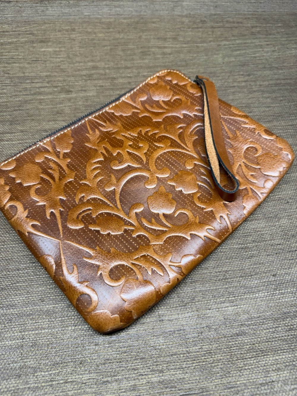 Patricia Nash Tooled Leather Wristlet Clutch Brown Embossed Floral Zip Pouch
